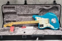 Fender American Professional II Jazzmaster Left Hand Maple Fingerboard Miami Blue F-0113982719 -L.A MUSIC Instruments 20220315 151304