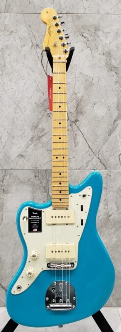 Fender American Professional II Jazzmaster Left Hand Maple Fingerboard Miami Blue F-0113982719 -L.A MUSIC Instruments 20220315 151325