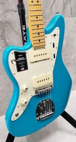 Fender American Professional II Jazzmaster Left Hand Maple Fingerboard Miami Blue F-0113982719 -L.A MUSIC Instruments 20220315 151433