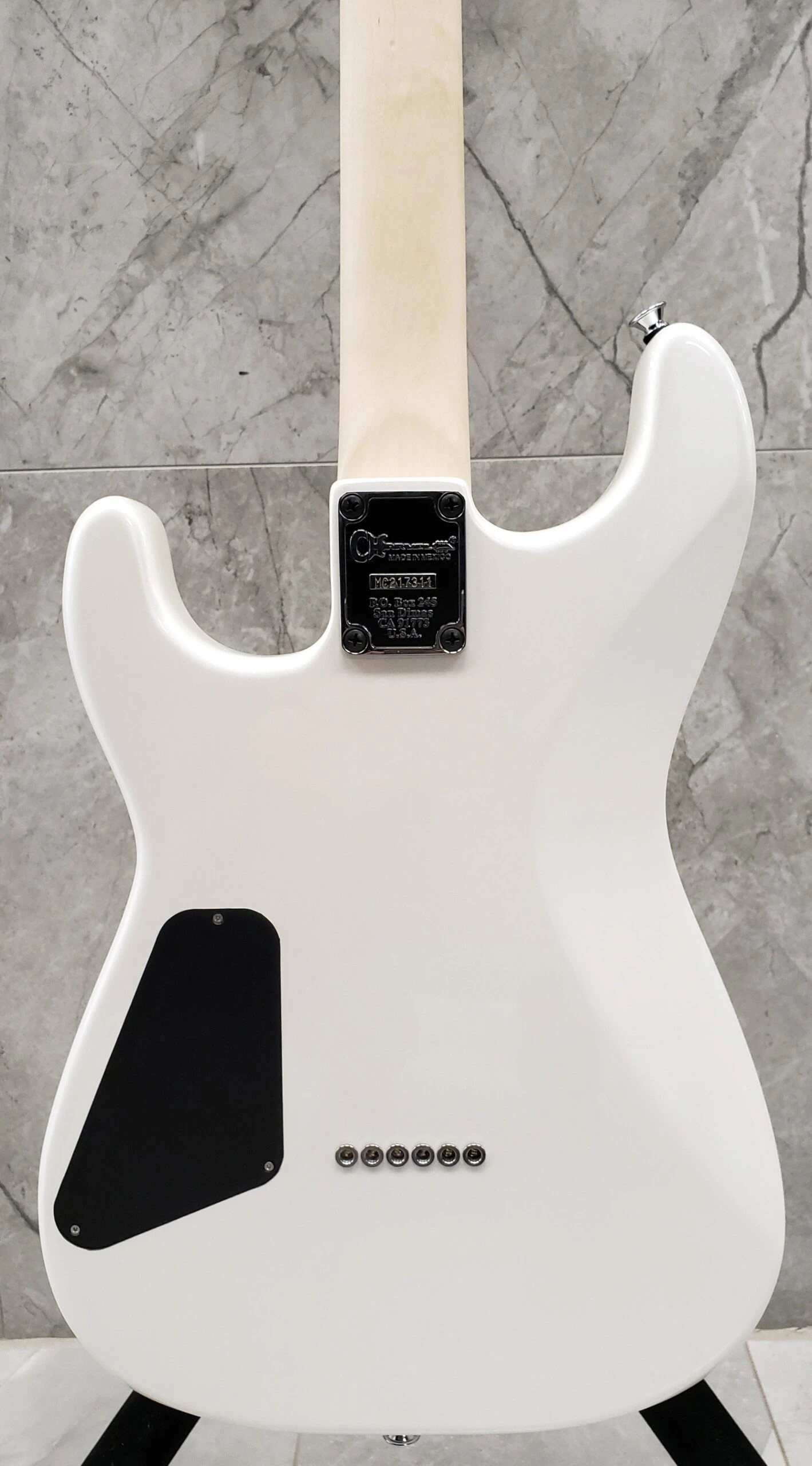 CHARVEL Pro-Mod San Dimas Style 1 HSS HT M Maple Fingerboard, Platinum Pearl 2965063576 2 CHARVEL Pro-Mod San Dimas Style 1 HSS HT M Maple Fingerboard, Platinum Pearl 2965063576 - Image 2