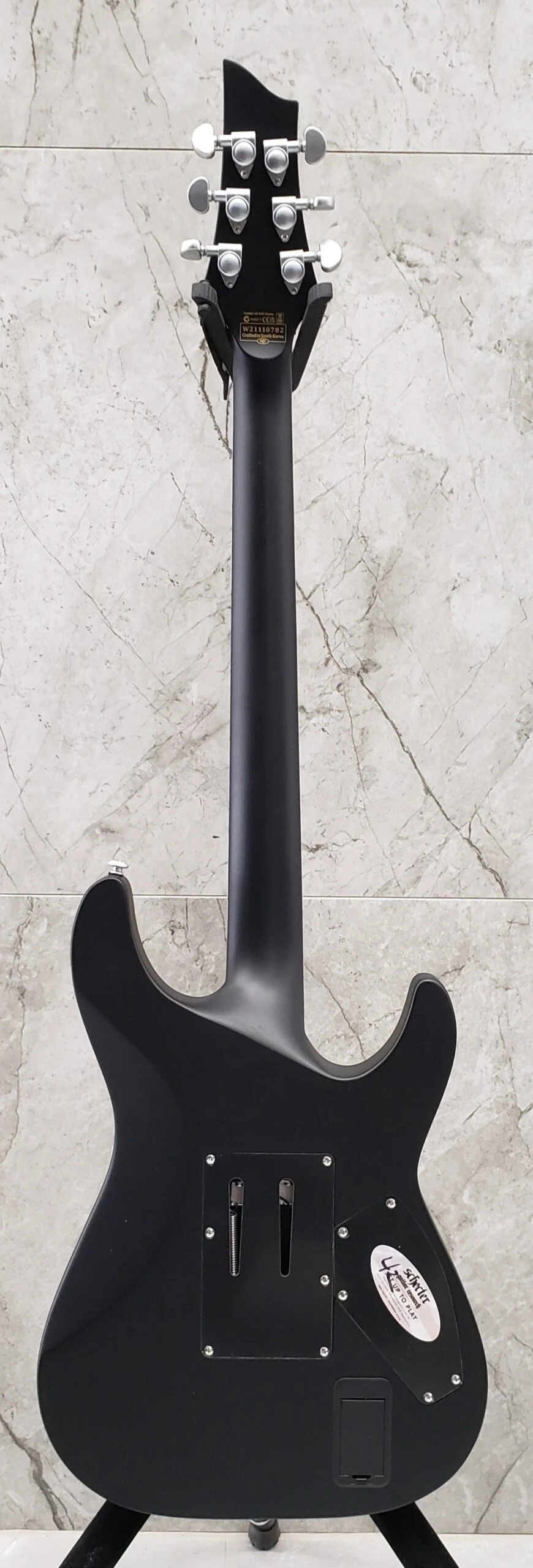 Schecter DAMIEN PLATINUM 6 FR LH SBK LEFT HANDED Satin Black Guitar With EMG 81, 85 Pickups 1184-SHC 7 Schecter DAMIEN PLATINUM 6 FR LH SBK LEFT HANDED Satin Black Guitar With EMG 81, 85 Pickups 1184-SHC - Image 7