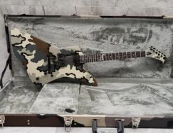ESP LTD JAMES HETFIELD SNAKEBYTE CAMO - KUIU CAMO SATIN LSNAKEBYTECAMO -L.A MUSIC Instruments 20220816 105356