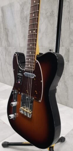 Fender American Professional II Telecaster Left Hand Rosewood Fingerboard 3-Color Sunburst F-0113950700 -L.A MUSIC Instruments 20220915 091958
