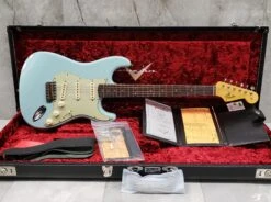 Fender Custom Shop 64 Stratocaster Journeyman Relic, Rosewood Fingerboard - Faded Aged Daphne Blue 9235001579 12 Fender Custom Shop 64 Stratocaster Journeyman Relic, Rosewood Fingerboard - Faded Aged Daphne Blue 9235001579 -L.A MUSIC Instruments 20230207 075820