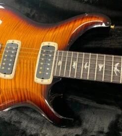 PRS USA Custom 24-08 10 Top – Custom Colour – Vintage Amber Smokewrap Burst 112793:CC SERIAL NUMBER 0379131 -L.A MUSIC Instruments E0801150 54F9 4F2B A03A 96A63D5B3648