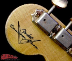 Fender Custom Shop Limited Edition Golden '50s 1954 Stratocaster 2 Tone Sunburst 9235400803 23 Fender Custom Shop Limited Edition Golden '50s 1954 Stratocaster 2 Tone Sunburst 9235400803 -L.A MUSIC Instruments F 9235400803 11 41509.1424478311.1280.1280