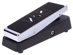 Vox V847A The Original VOX Chrome Plated Wah 7 Vox V847A The Original VOX Chrome Plated Wah -L.A MUSIC Instruments V847A hqw angle2